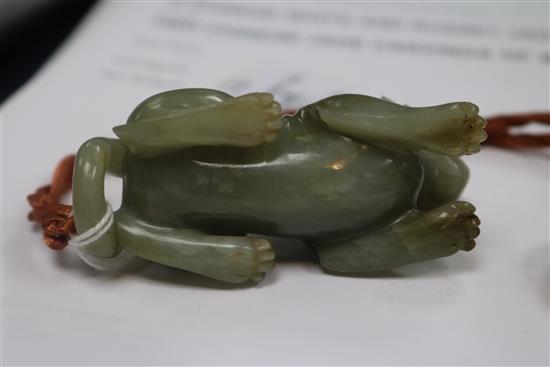 Two Chinese jade carvings of beasts